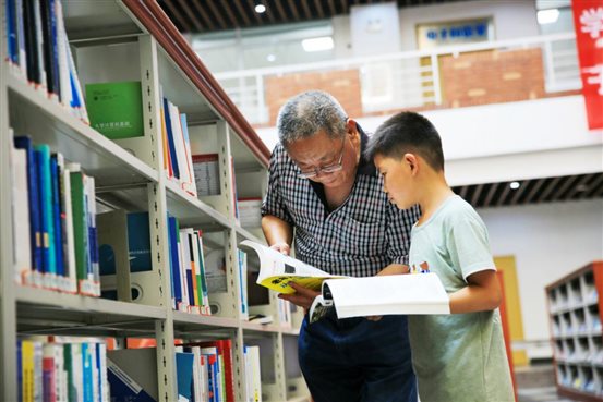 贺光速+武汉外语外事职业学院+《阅读·珍爱·传承》4